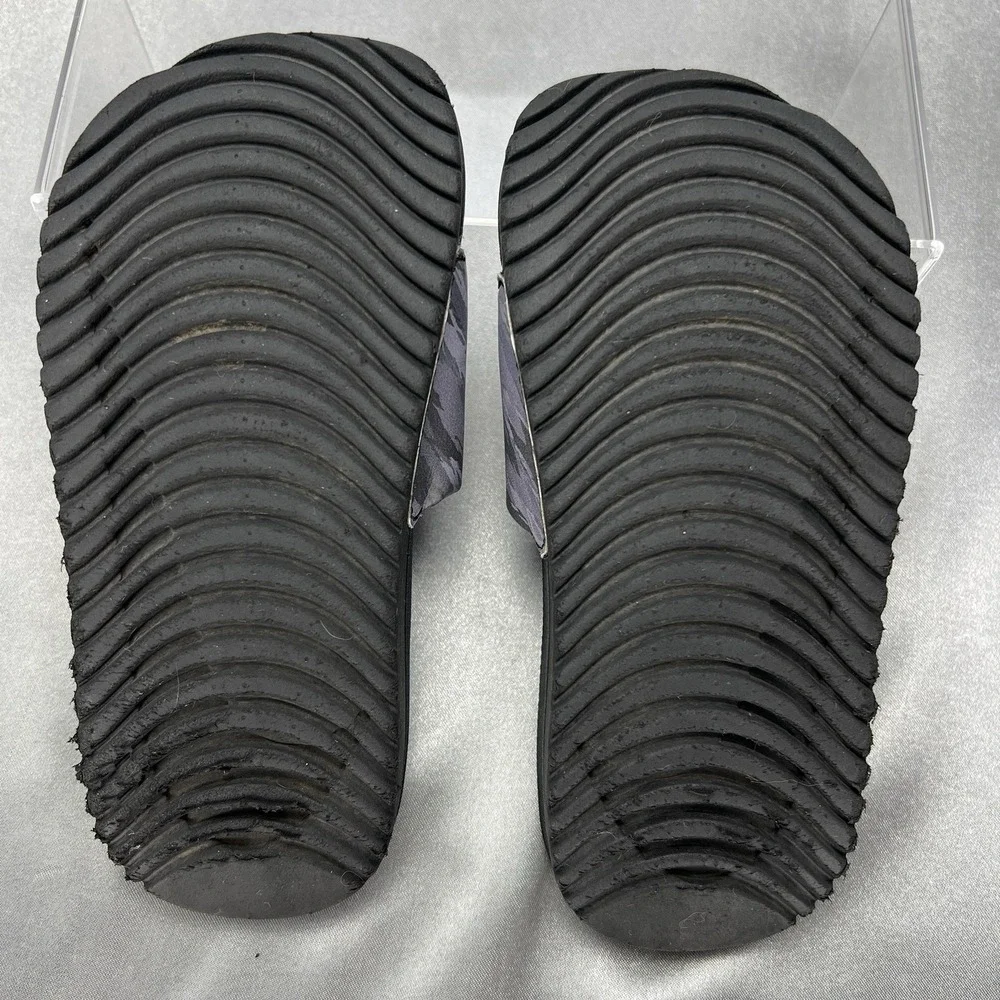 Nike Boys Size 11C Kawa SE Black/Pure Platinum Slide Sandals (GS/PS)‎ Pool Beach